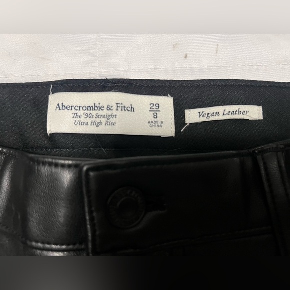 Abercrombie & Fitch Curve Love 90s Faux Leather High Rise Straight Pants 29 - Picture 6 of 14